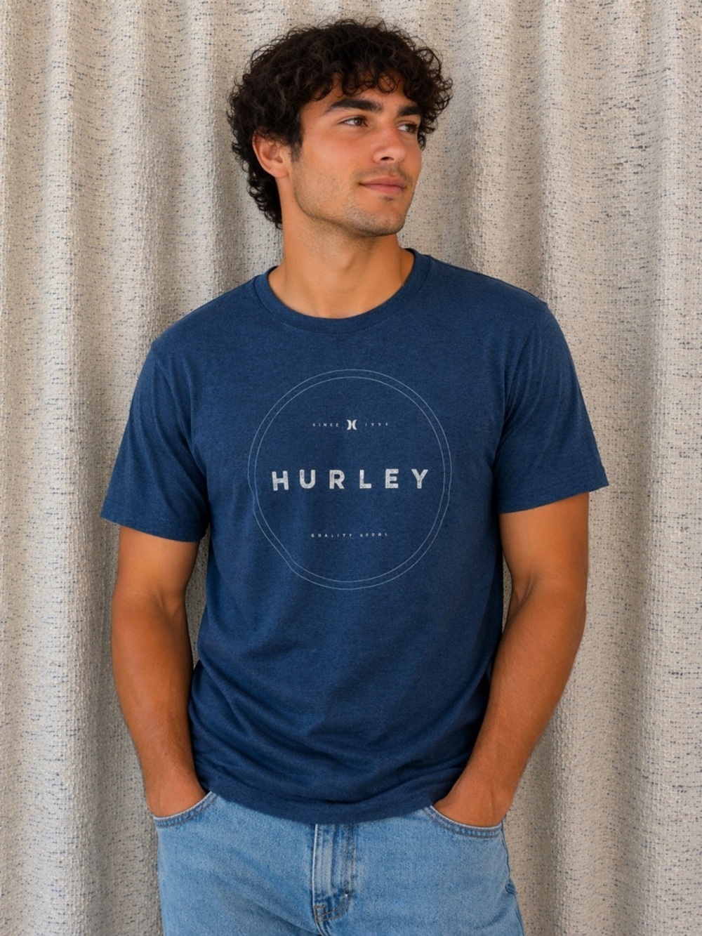 Hurley Navy Graphic Circle Logo Tee Size M NWT